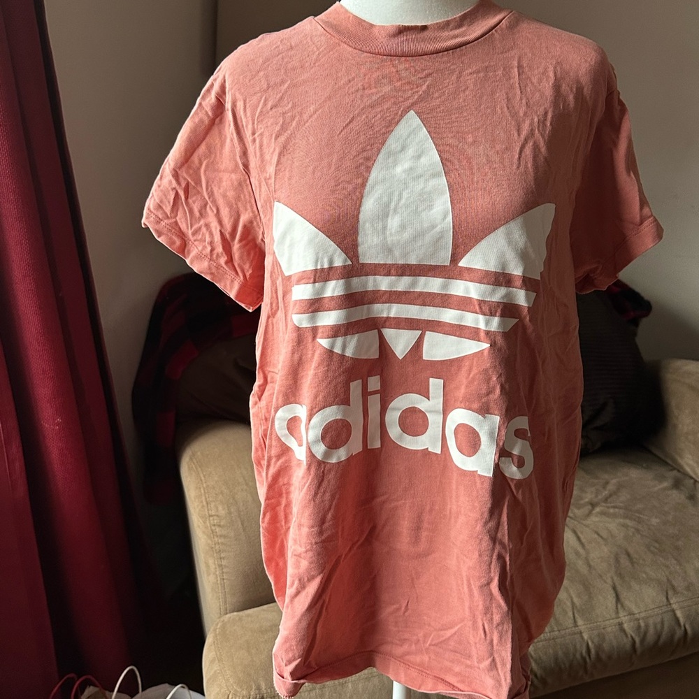 Women oversized Adidas pink tshirt